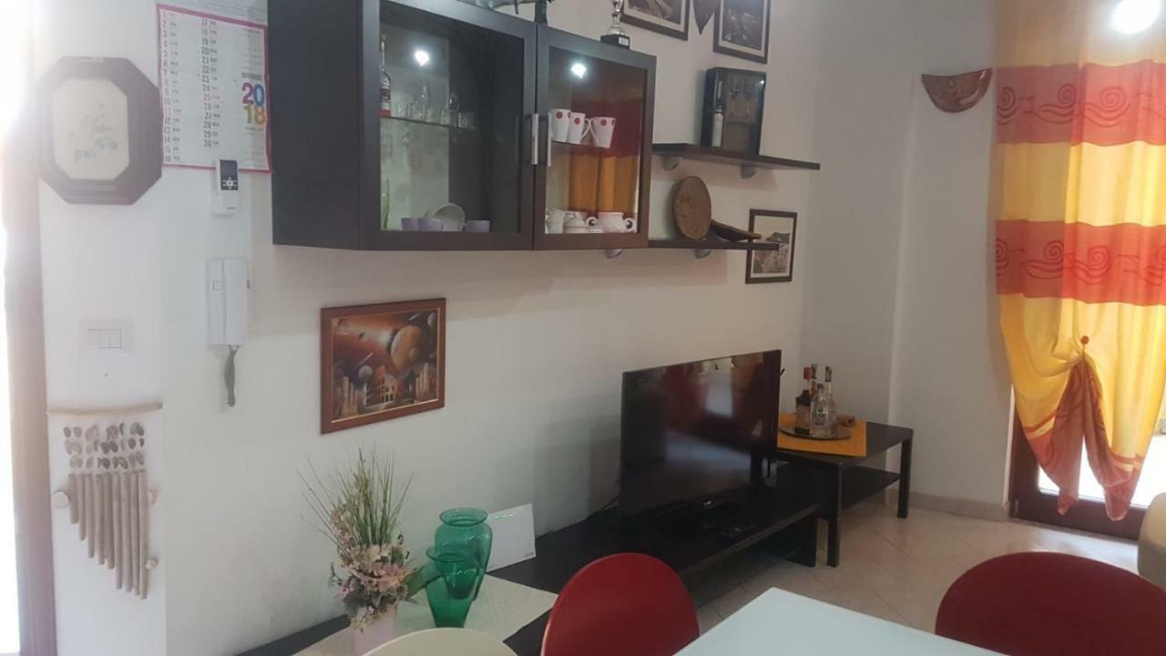 Appartamento Alma House Porto Torres Esterno foto