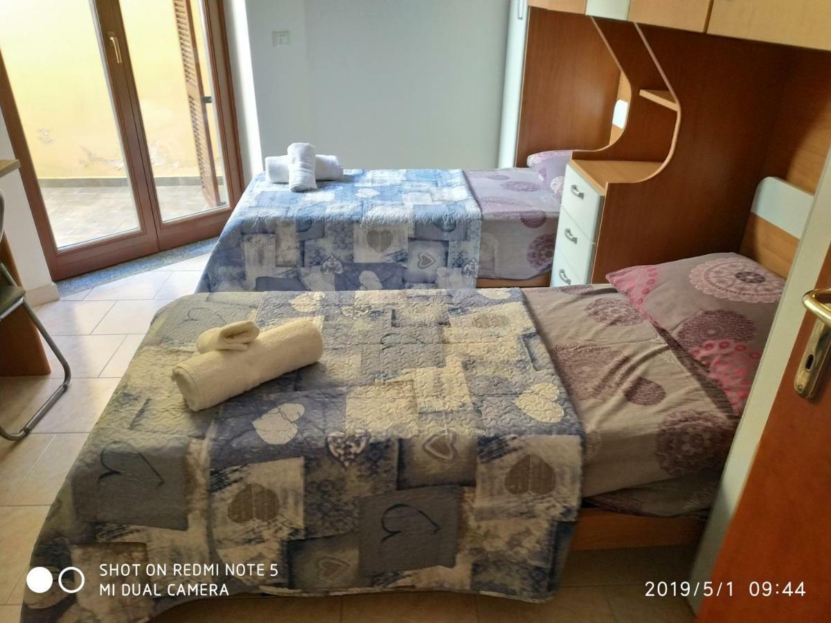 Appartamento Alma House Porto Torres Esterno foto